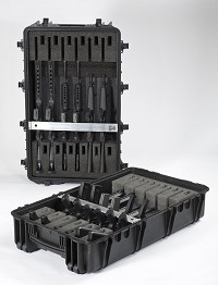 Weapons racking case